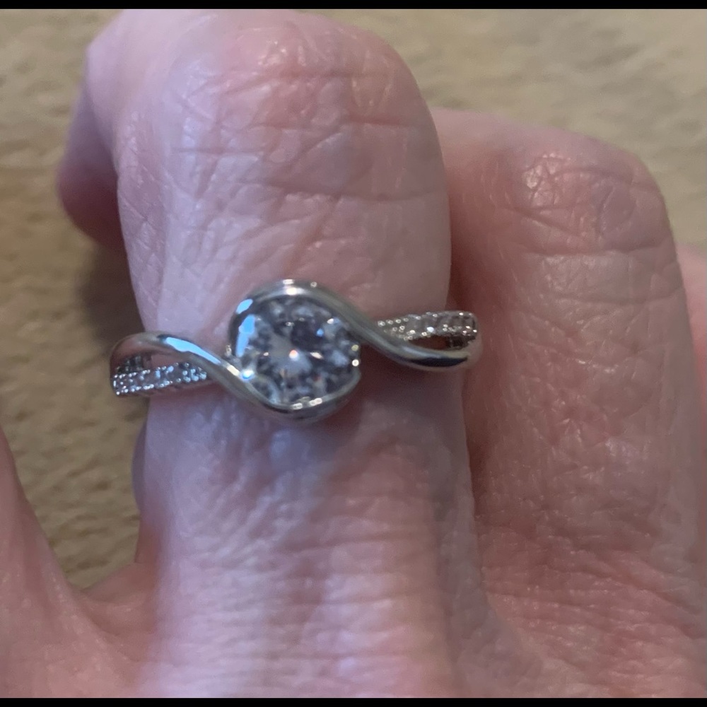 New CZ Sterling Silver 925 Wedding Ring Size 9